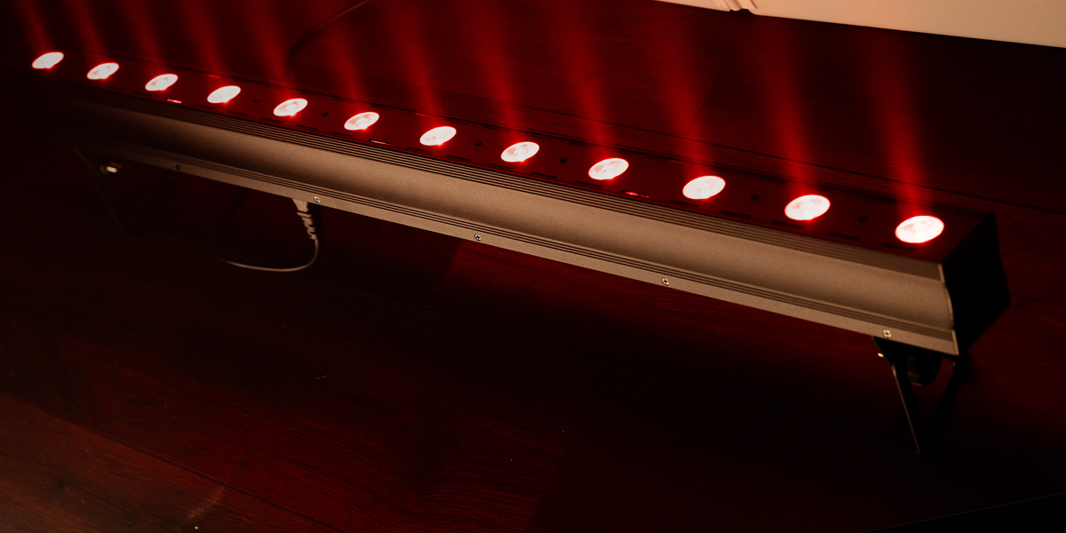 Venue Tetra Bar Single Color Wash Light Red Lighting Effect on ground